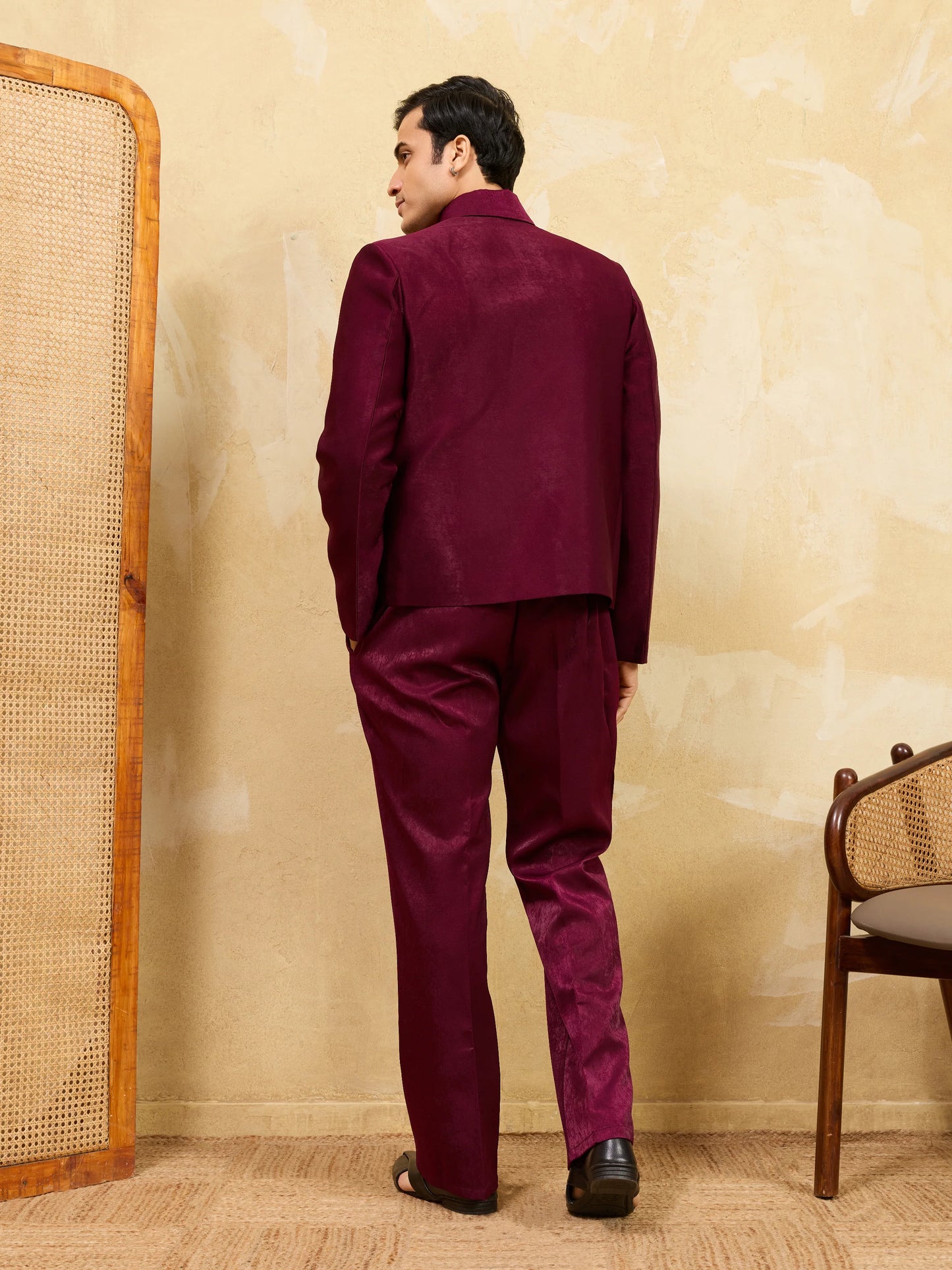 Elegant Maroon Bomber Jacket with Pant for Men's