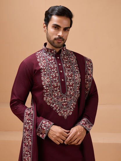 SigLatest nature Maroon Kurta and Dupatta for Mens Wear