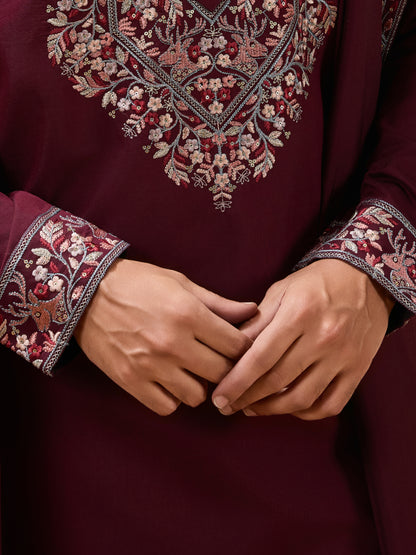 SigLatest nature Maroon Kurta and Dupatta for Mens Wear