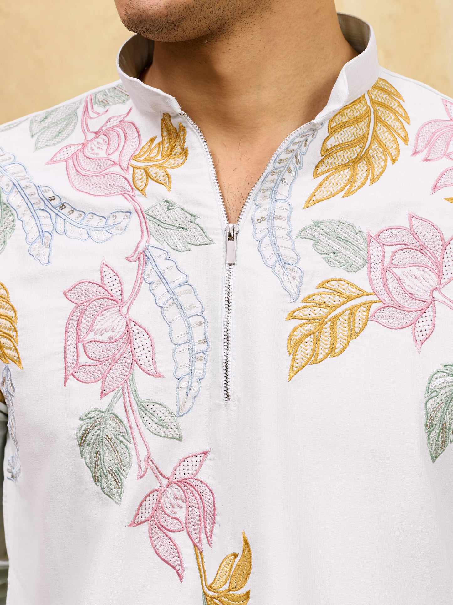 Elegant White Floral Embroidered Kurta Set for Men