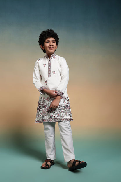 Classic White Embroidered Work Kurta Set Perfect For Festive