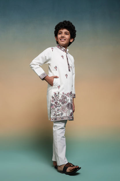 Classic White Embroidered Work Kurta Set Perfect For Festive