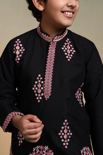 Classic Black Multi Thread Sequence Work Kurta Set
